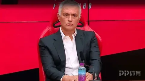 贝尔社交平台宣布皇马挺进欧冠八强：欢呼吧，马德里！